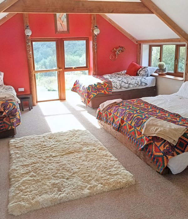 a_Bedroom 1